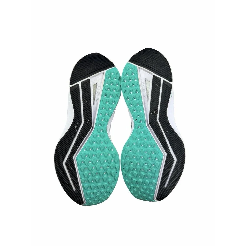 Nike Air Zoom Winflo 6 Hyper Jade Platinum Women’s Size 7 Running Shoes Sneaker